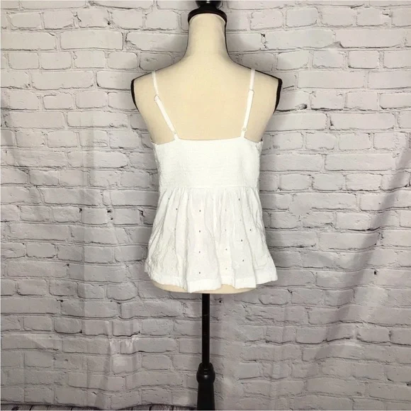 Old Navy White Eyelet Spaghetti Strap Top Medium - Picture 3 of 11